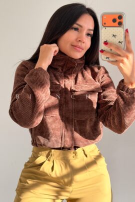 Chaqueta Cropped Neck