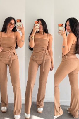 Conjunto (Set) bota campana Acalia