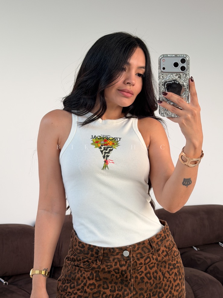 Camiseta Tropical Fanrio