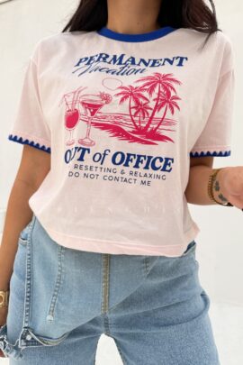 Camiseta Rosada Vacation